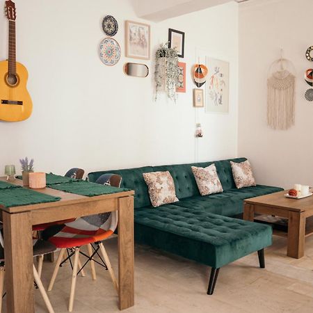 Villager'S Art Apartment Paradisi  Luaran gambar
